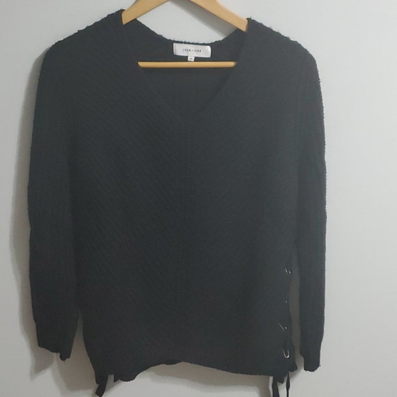 Black Knit Sweater - Picture 1 of 2